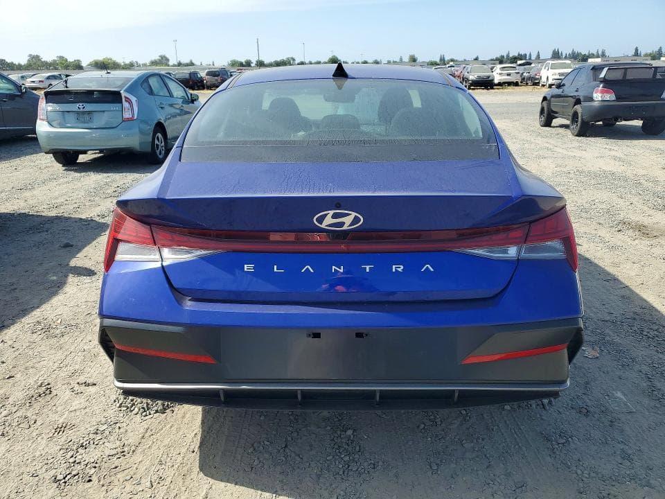 2025 HYUNDAI ELANTRA SEL 6
