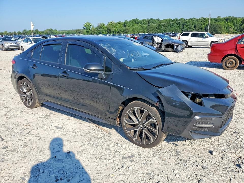 2020 TOYOTA COROLLA SE 4