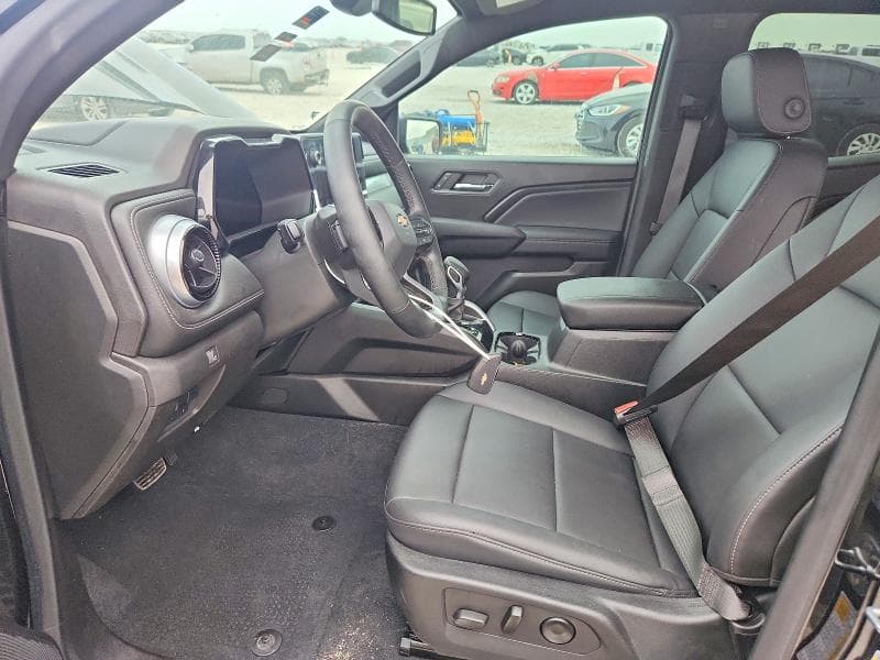 2024 CHEVROLET COLORADO LT LT 7