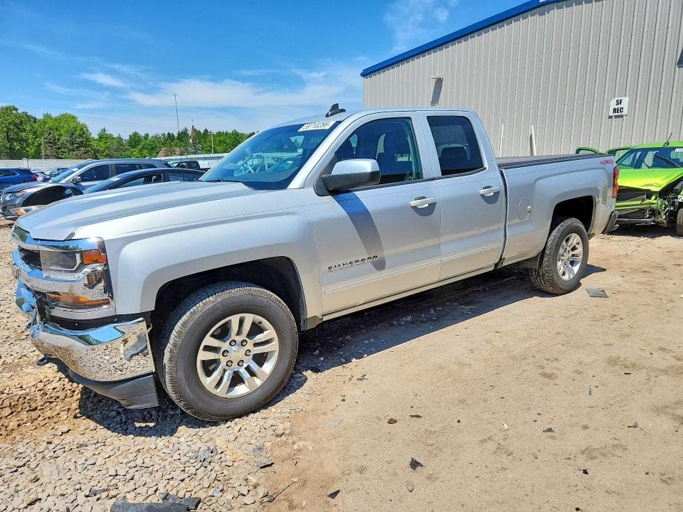 2017 CHEVROLET SILVERADO K1500 LT - 1