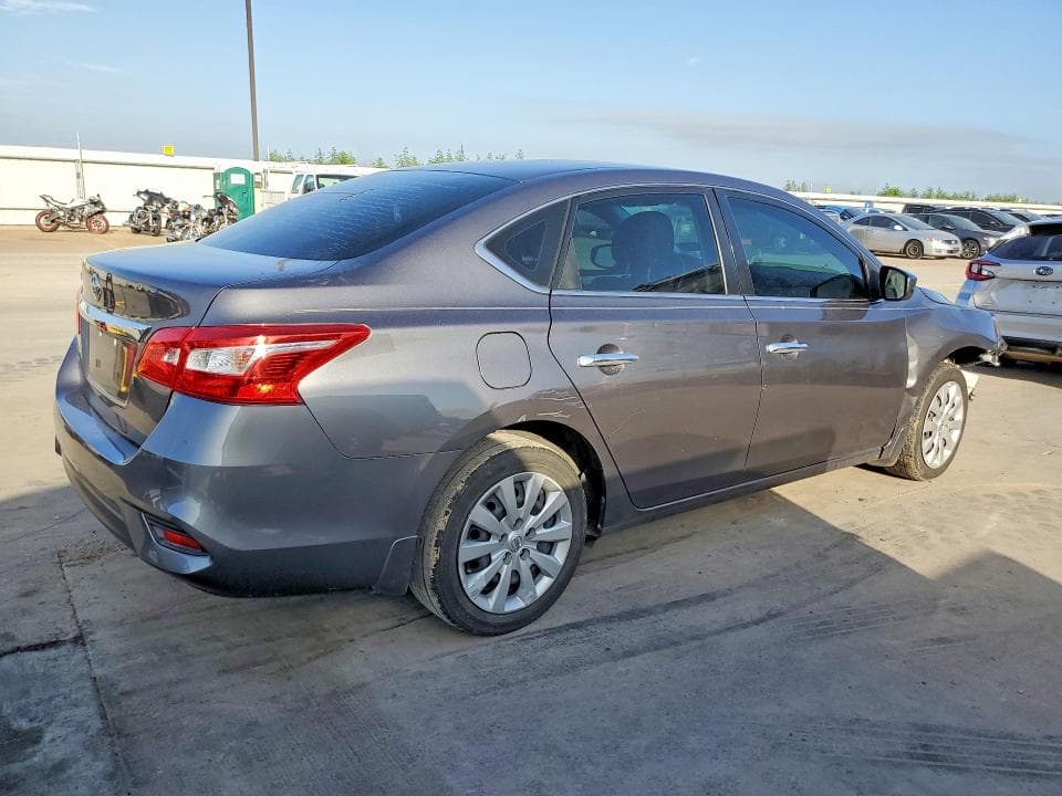 2019 NISSAN SENTRA S 3