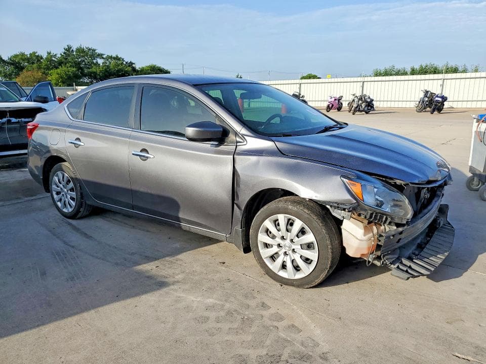 2019 NISSAN SENTRA S 4