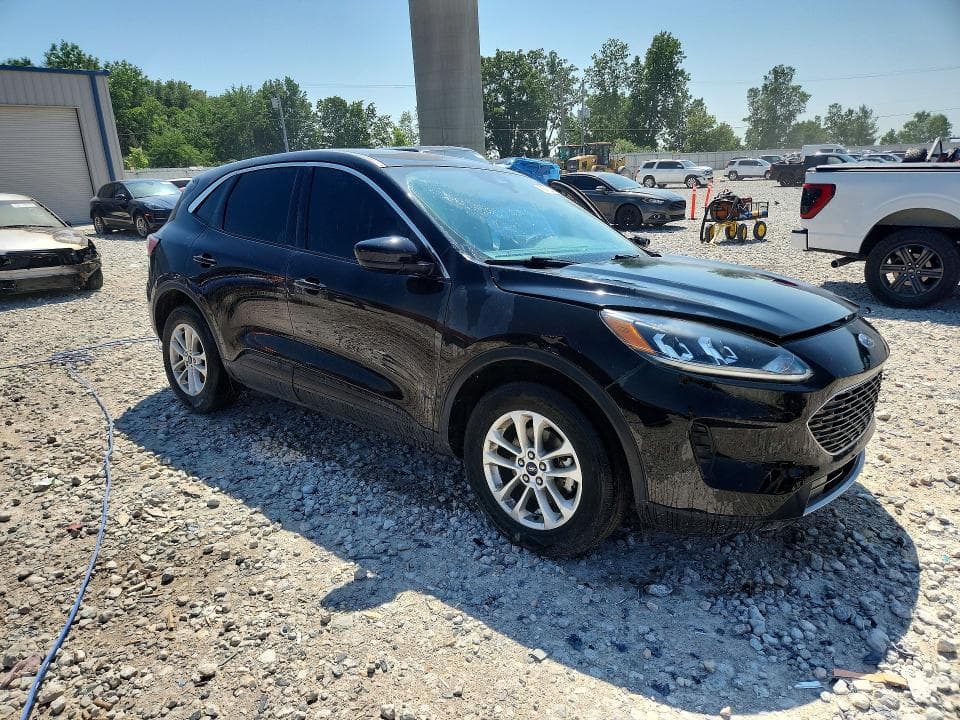 2020 FORD ESCAPE SE SE 4