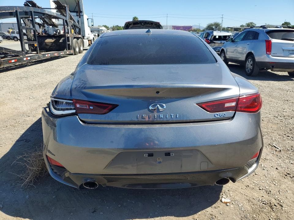 2018 INFINITI Q60 2.0T PURE 6