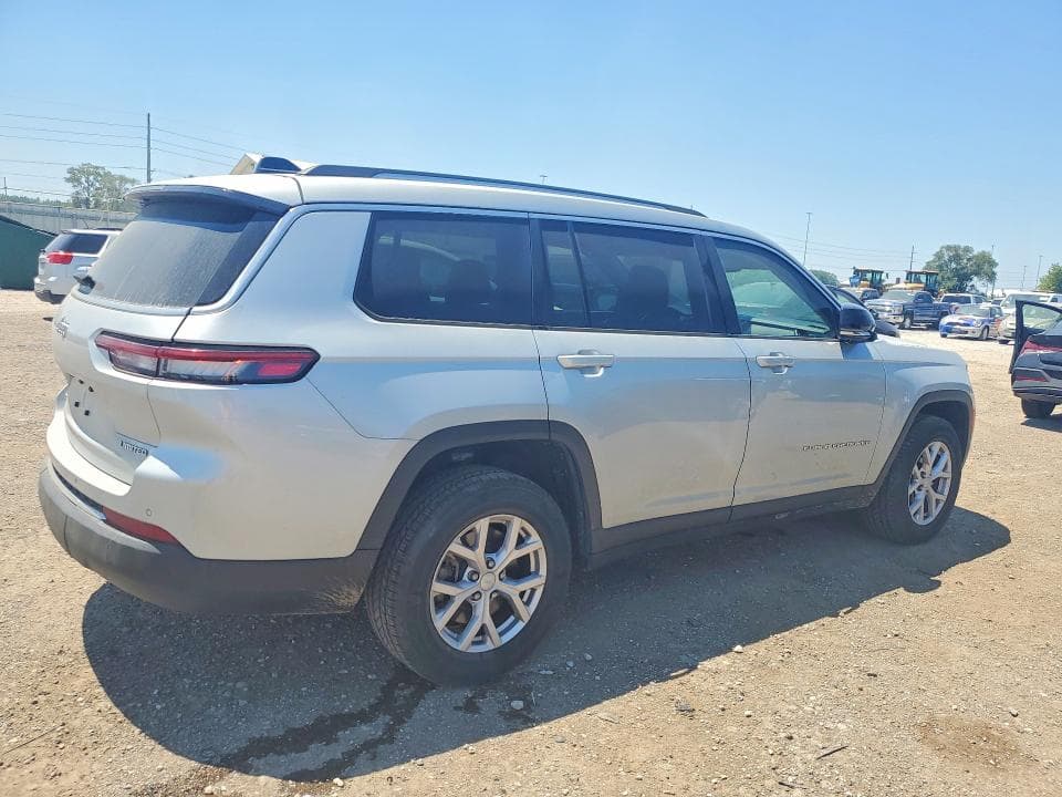 2022 JEEP GRAND CHEROKEE L LIMITED 3
