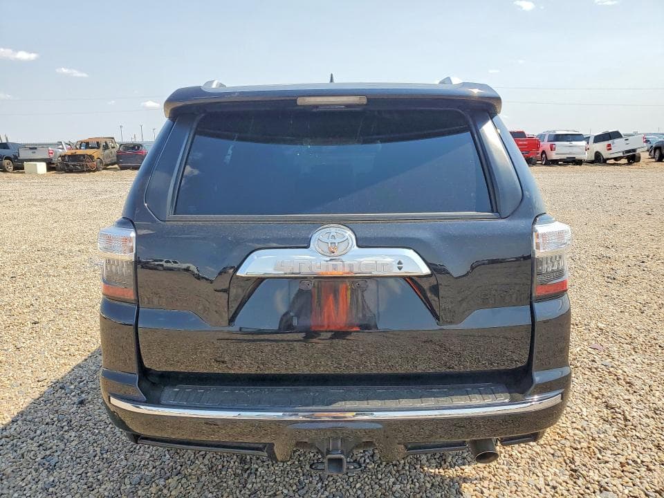 2022 TOYOTA 4RUNNER LIMITED 6