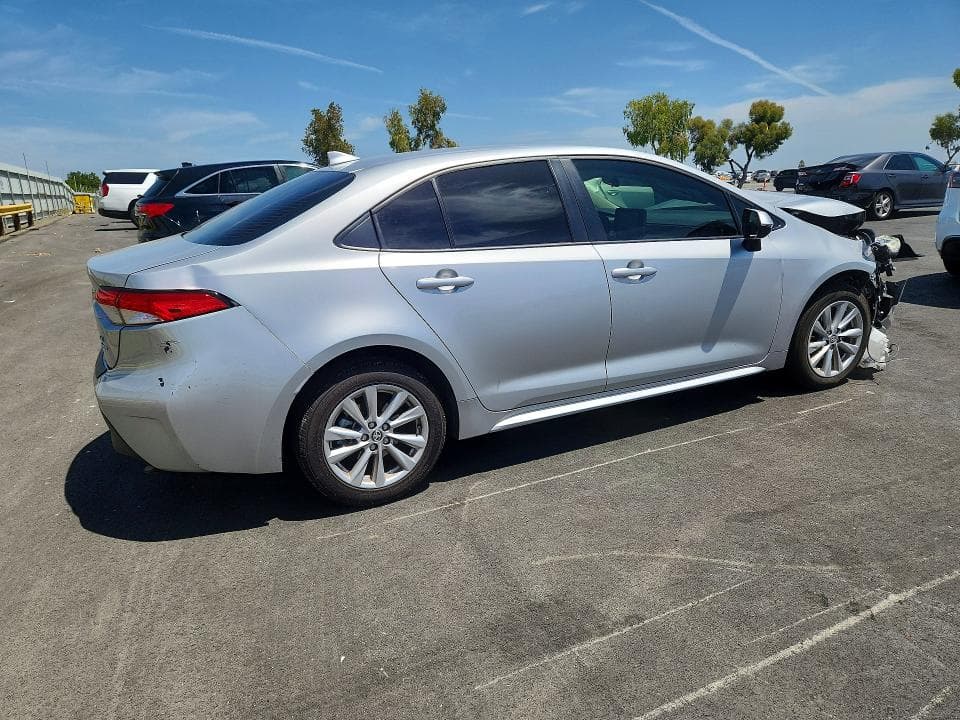 2026 TOYOTA COROLLA HYBRID LE 3