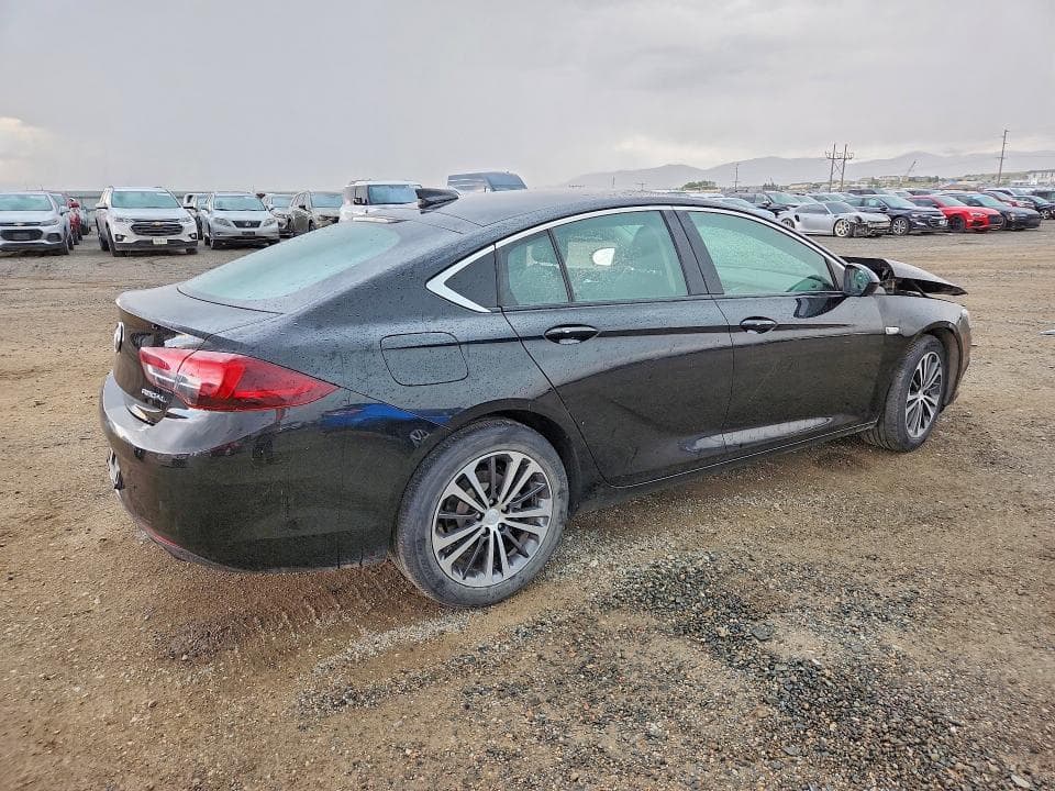 2018 BUICK REGAL ESSENCE 3