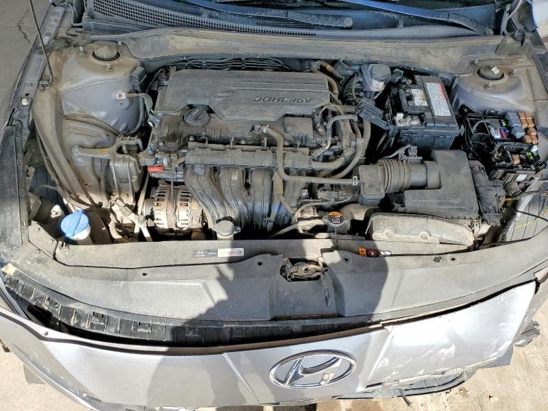 2022 HYUNDAI ELANTRA LIMITED 11