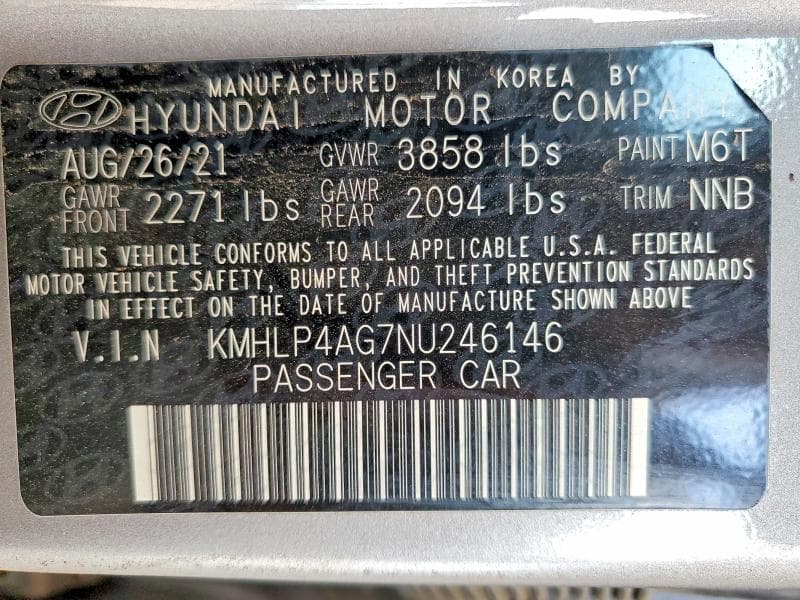 2022 HYUNDAI ELANTRA LIMITED 12