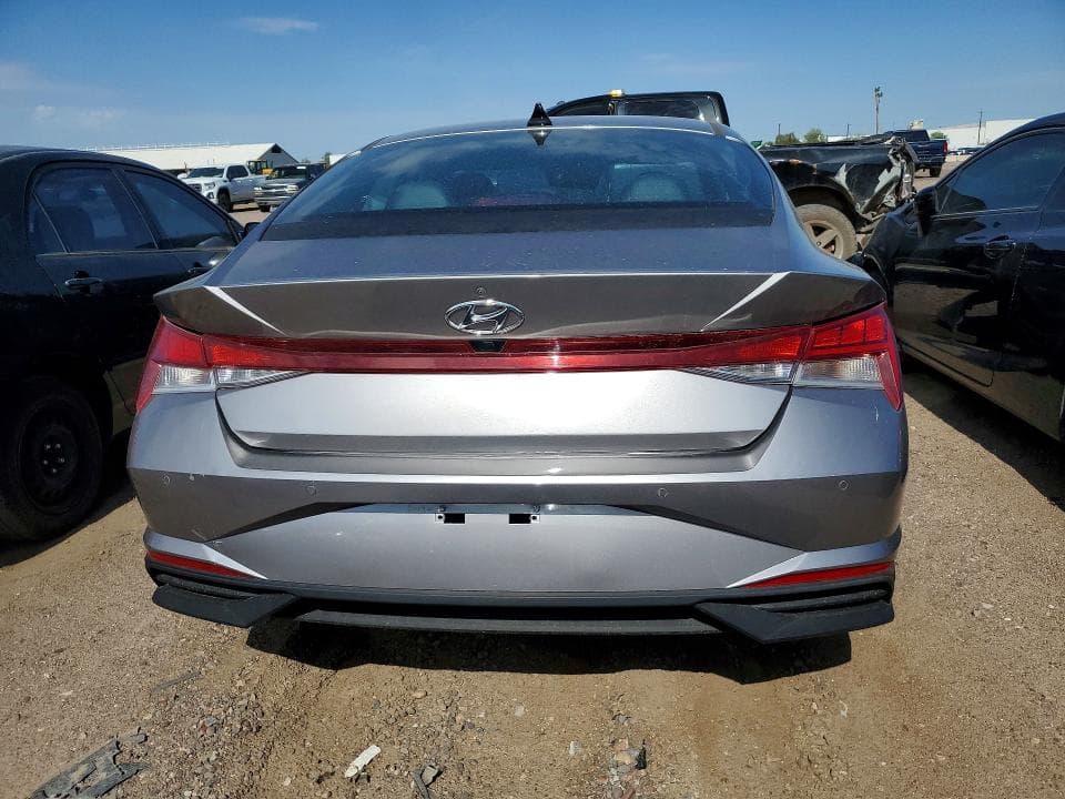 2022 HYUNDAI ELANTRA LIMITED 6