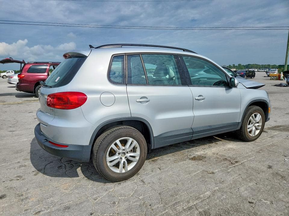 2017 VOLKSWAGEN TIGUAN S S 3