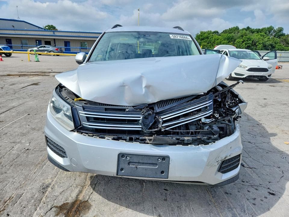 2017 VOLKSWAGEN TIGUAN S S 5