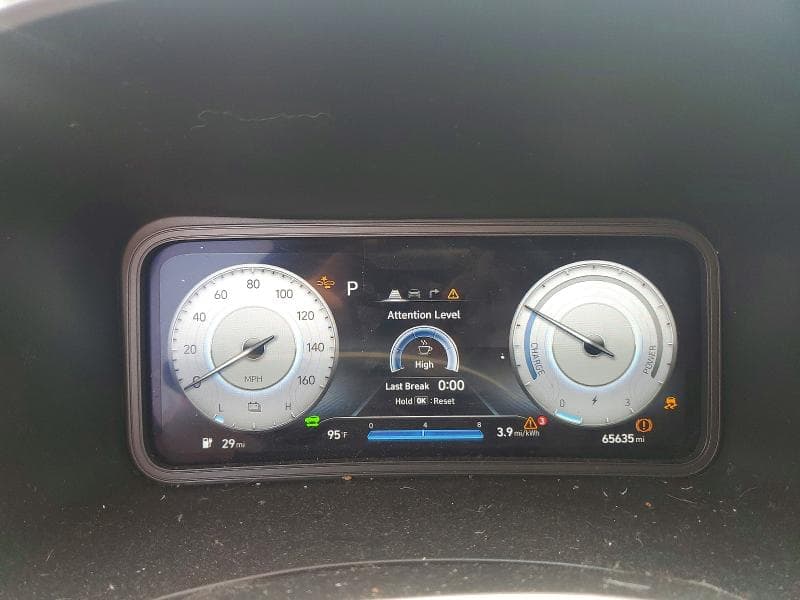 2023 HYUNDAI KONA SEL 9