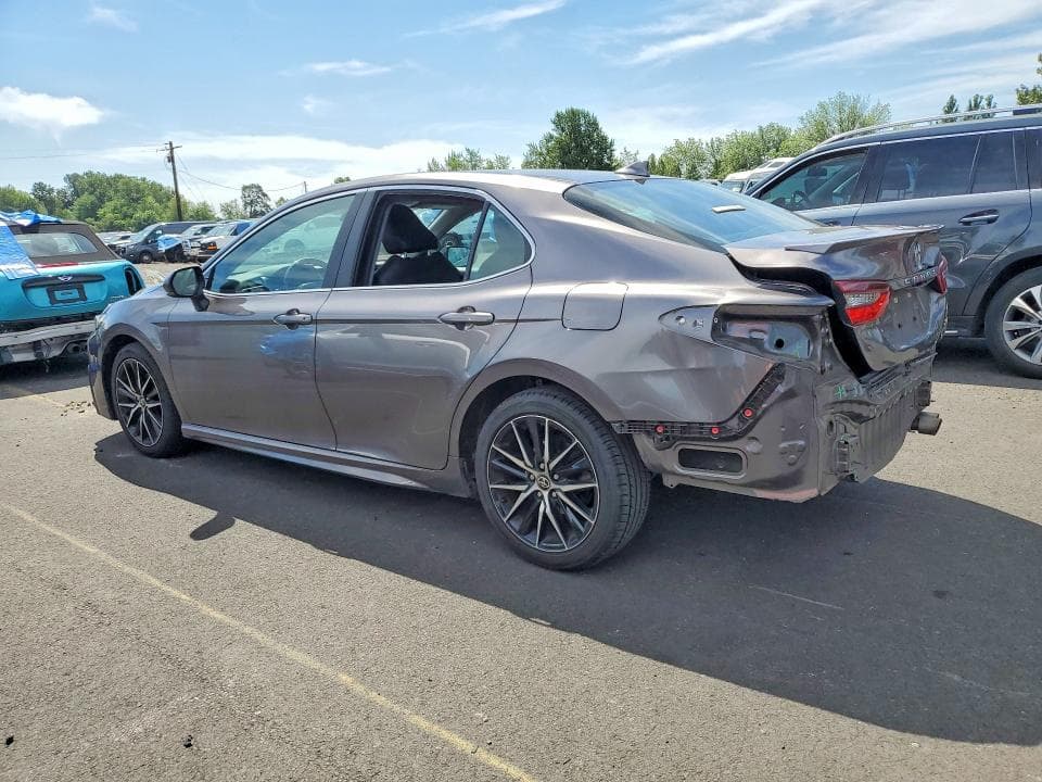 2022 TOYOTA CAMRY SE SE 2