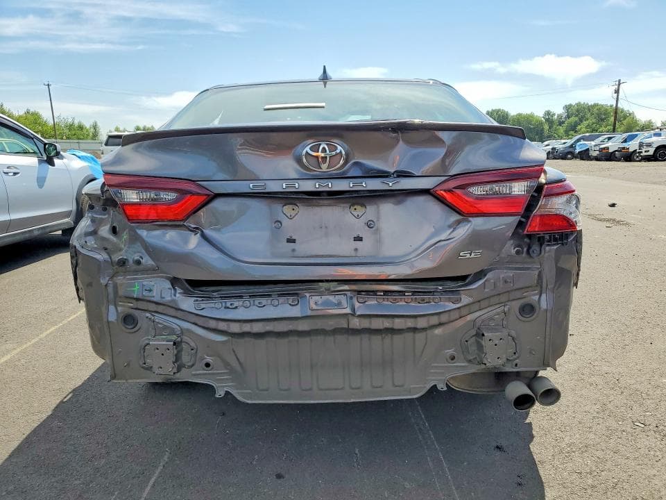2022 TOYOTA CAMRY SE SE 6