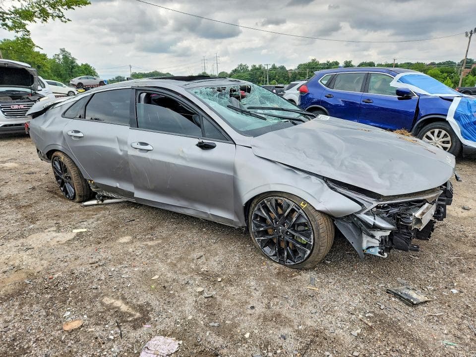 2025 KIA K5 GT 4