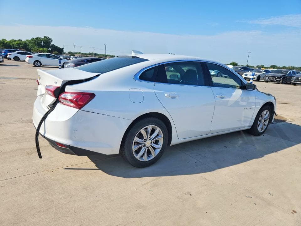 2022 CHEVROLET MALIBU LT 3