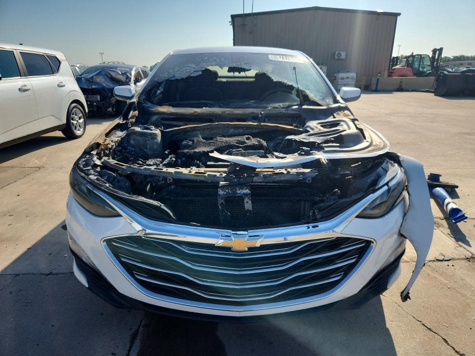 2022 CHEVROLET MALIBU LT 5