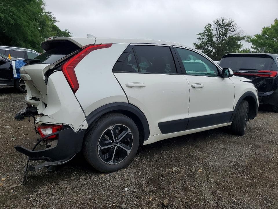 2026 KIA NIRO LX 3