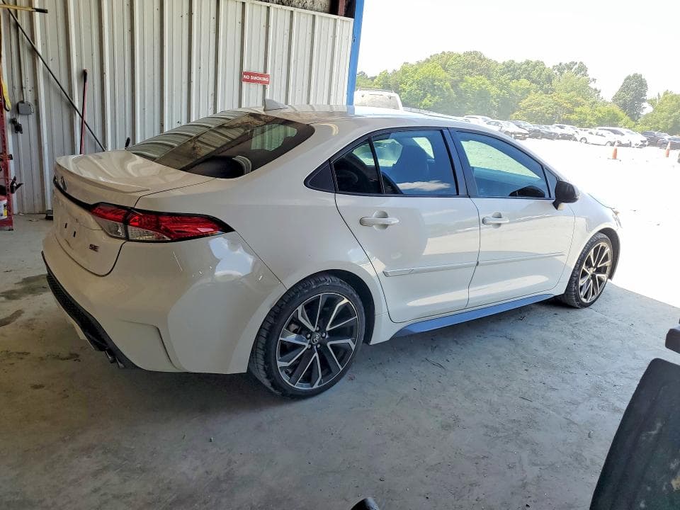 2022 TOYOTA COROLLA SE 3
