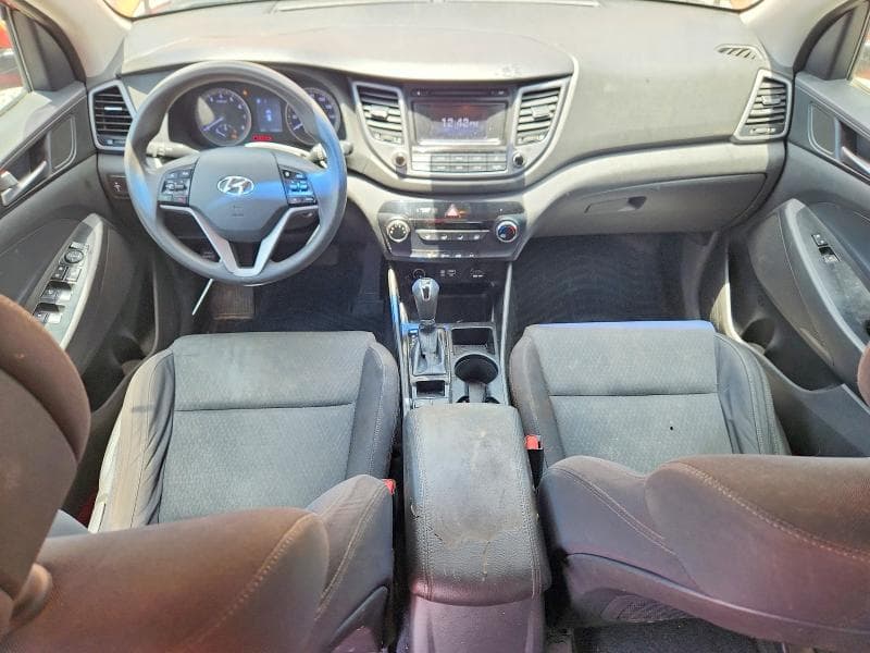 2017 HYUNDAI TUCSON SE 8