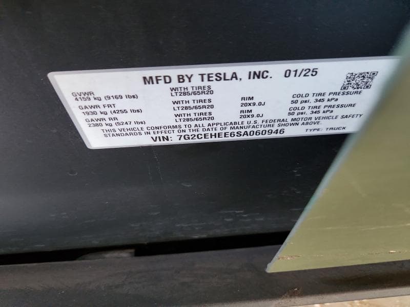 2025 TESLA CYBERTRUCK 13