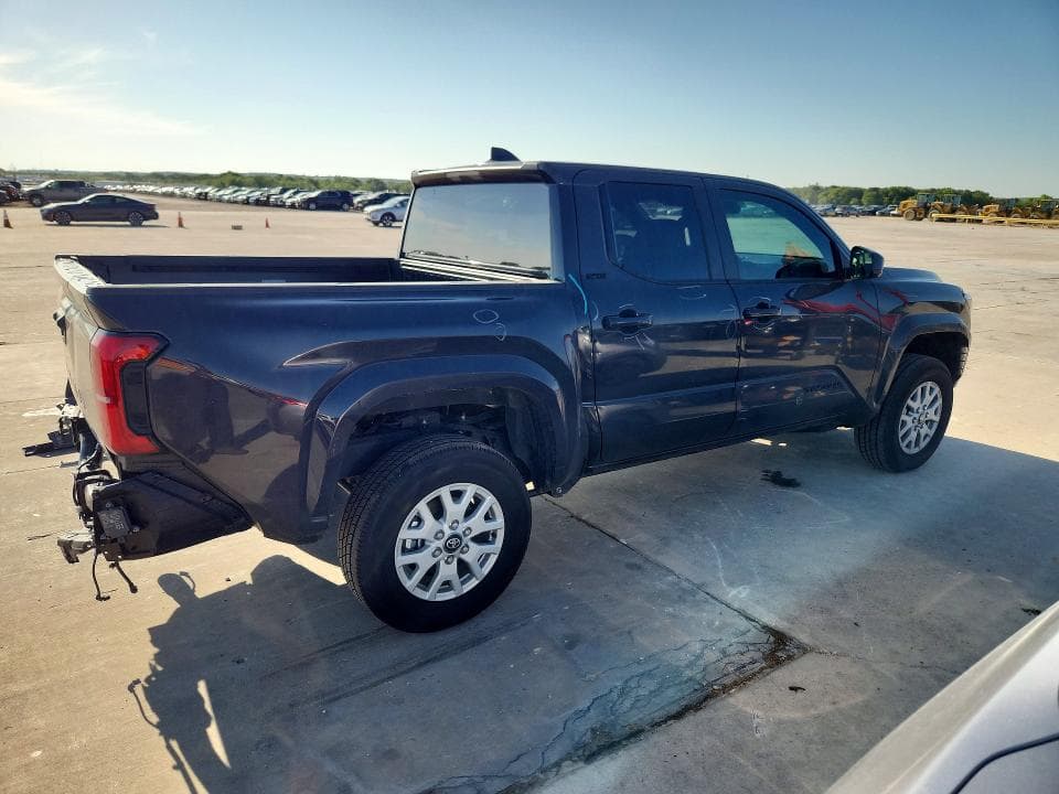 2026 TOYOTA TACOMA SR5 3