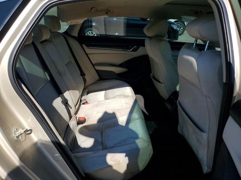 2019 HONDA ACCORD EX 10