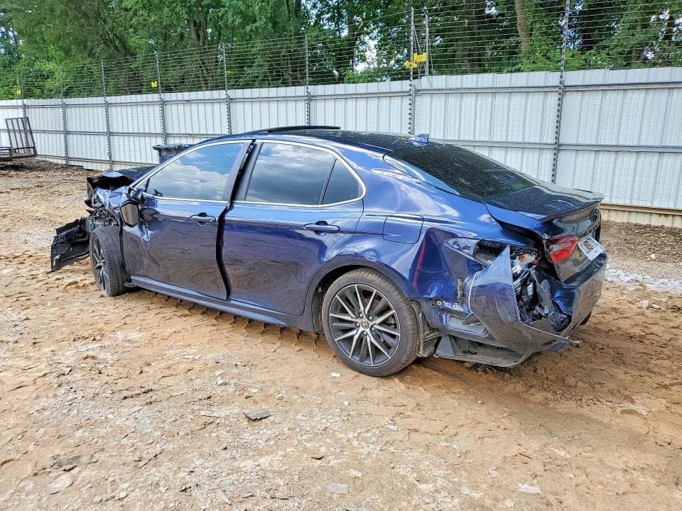2021 TOYOTA CAMRY SE 2