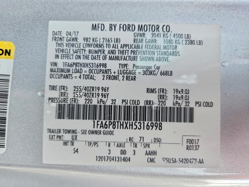 2017 FORD MUSTANG 12