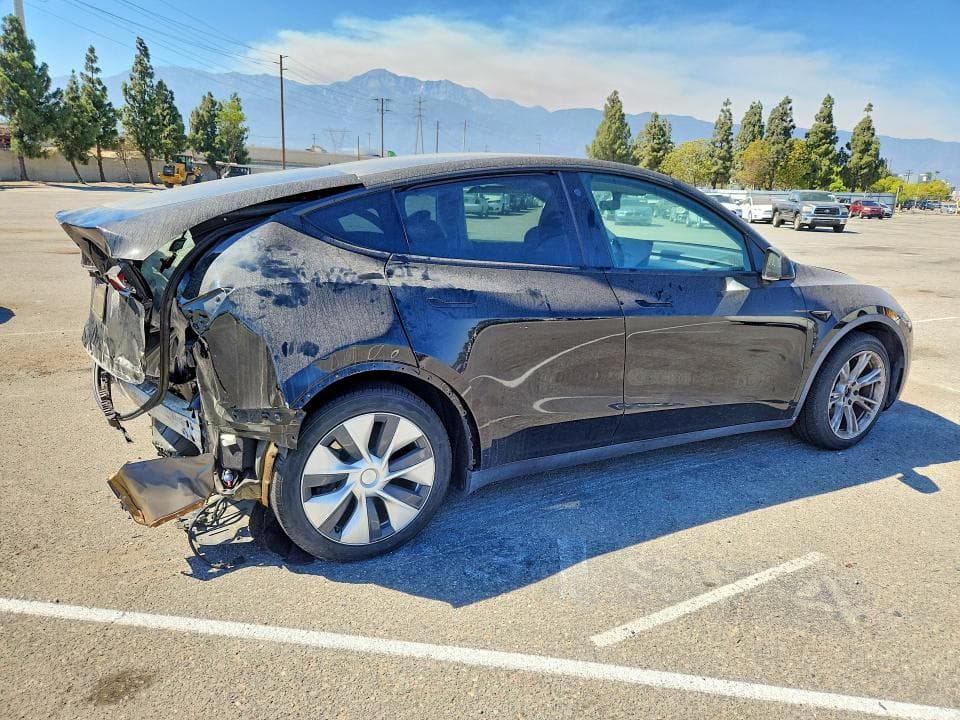 2021 TESLA MODEL Y 3