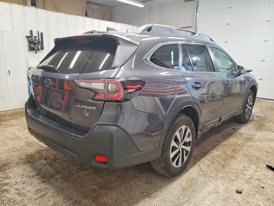 2024 SUBARU OUTBACK PREMIUM 3