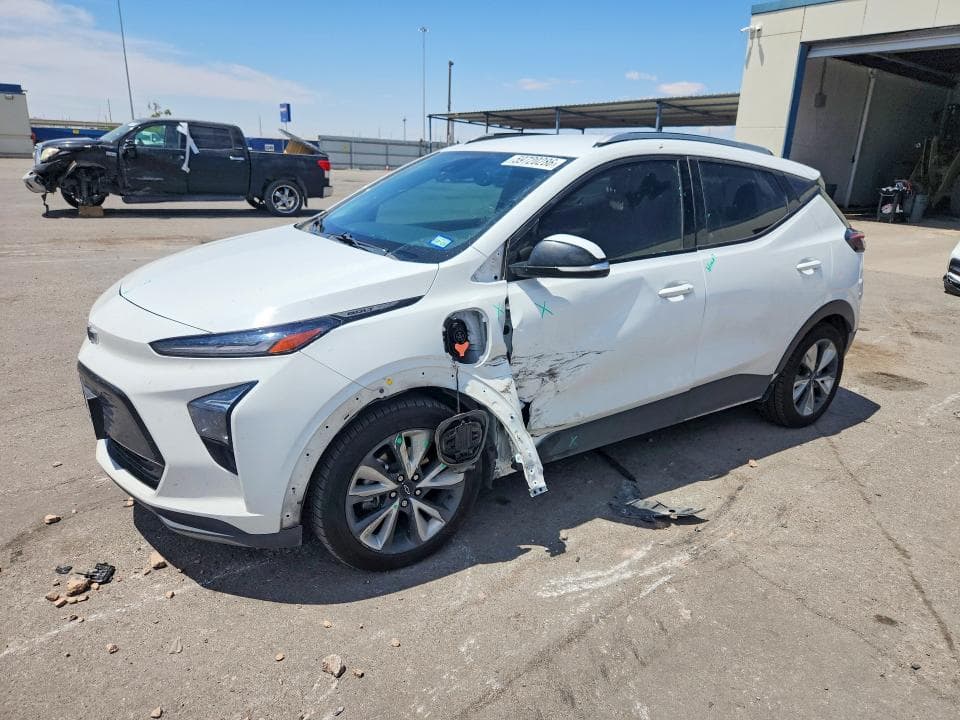 2022 CHEVROLET BOLT EUV LT - 1