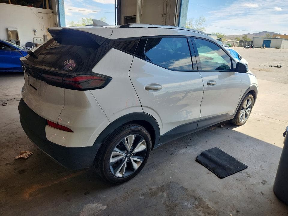 2022 CHEVROLET BOLT EUV LT 3