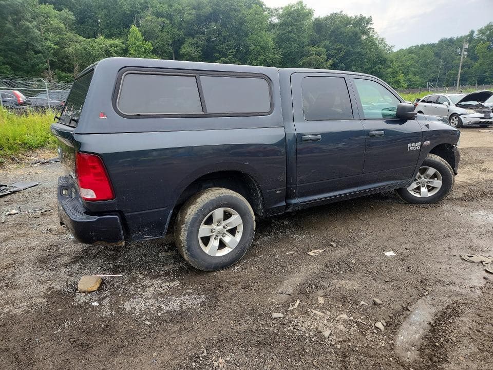 2019 RAM 1500 ST 3