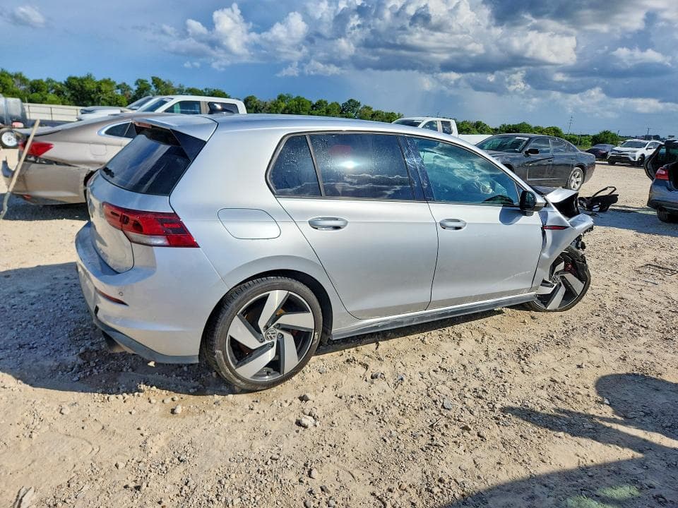 2022 VOLKSWAGEN GTI S 3