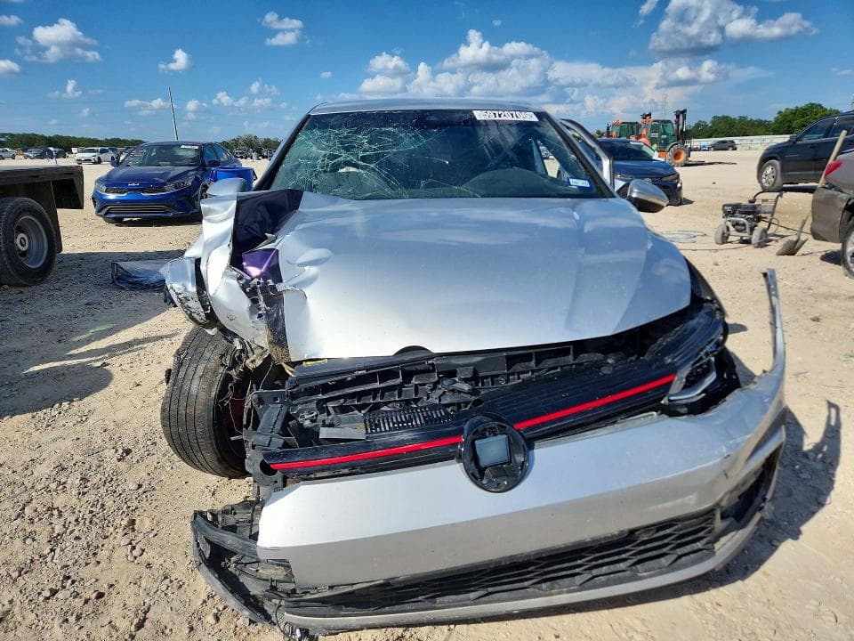 2022 VOLKSWAGEN GTI S 5