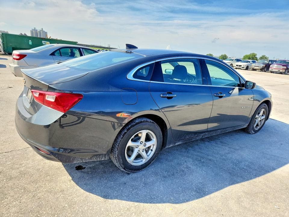 2018 CHEVROLET MALIBU LS 3