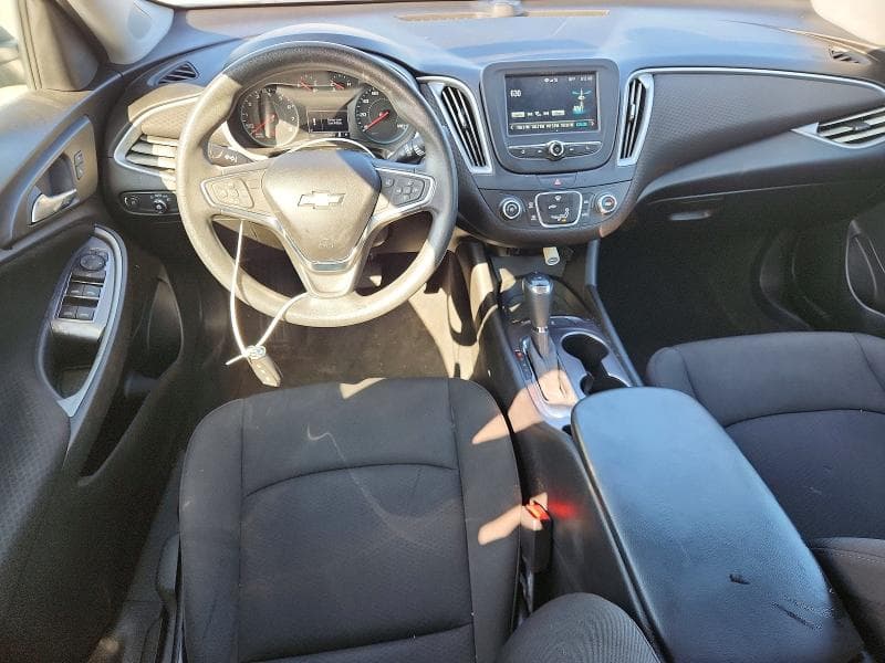 2018 CHEVROLET MALIBU LS 8