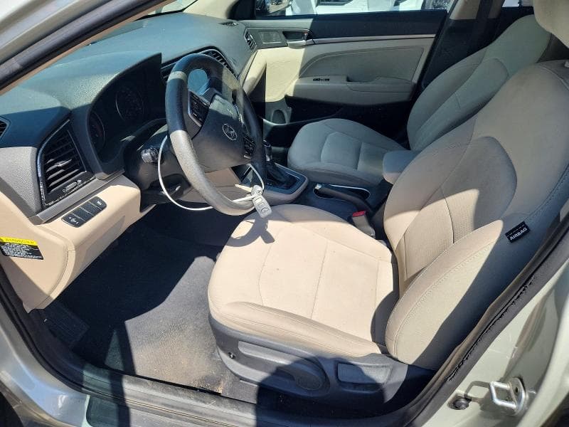 2017 HYUNDAI ELANTRA SE 7