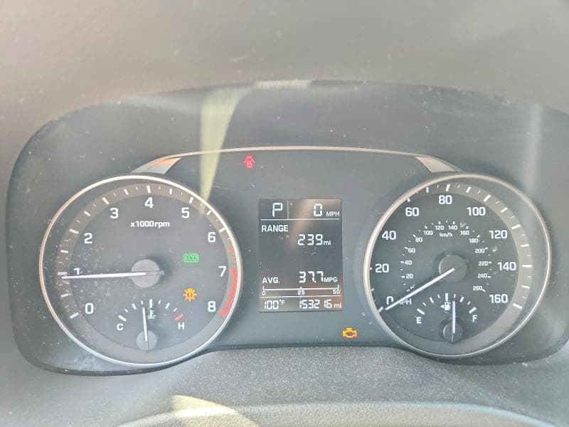 2017 HYUNDAI ELANTRA SE 9