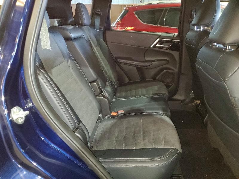 2024 MITSUBISHI OUTLANDER SE 11
