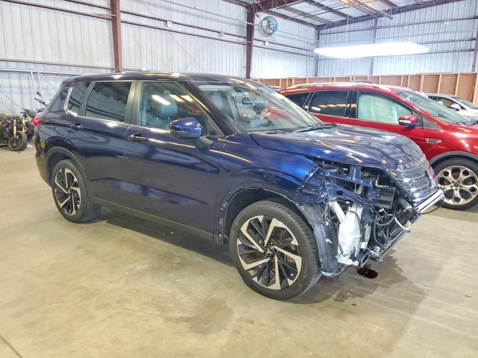 2024 MITSUBISHI OUTLANDER SE 4