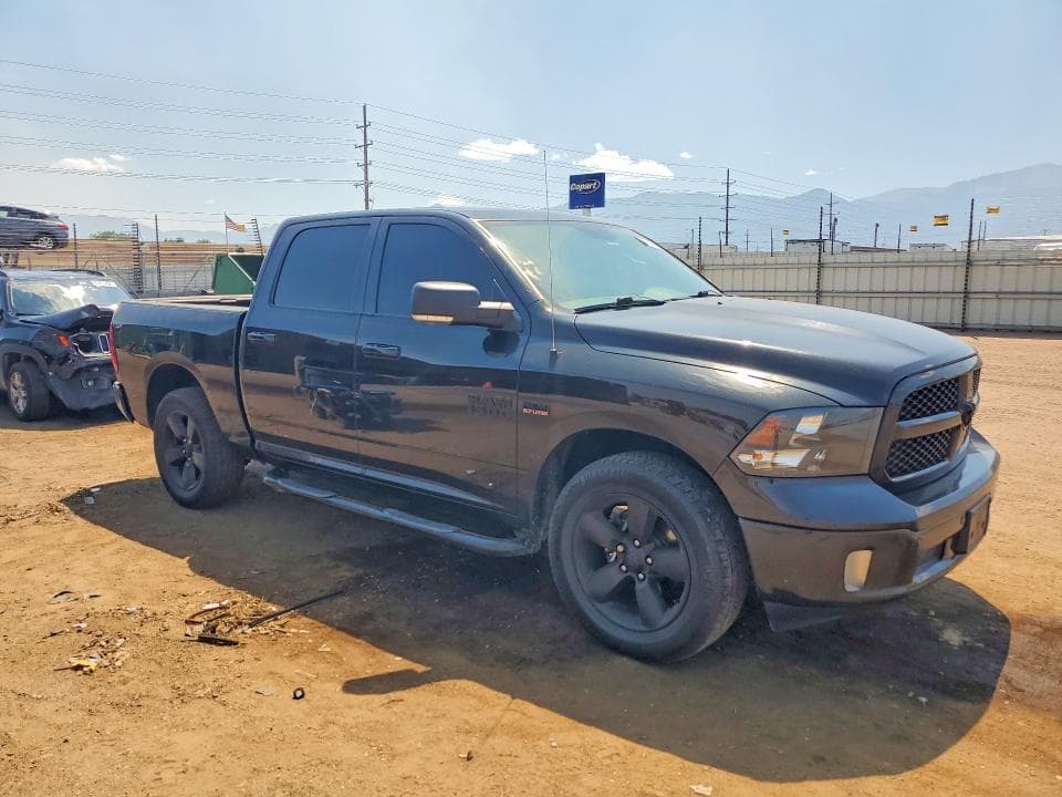 2018 RAM 1500 SLT 4