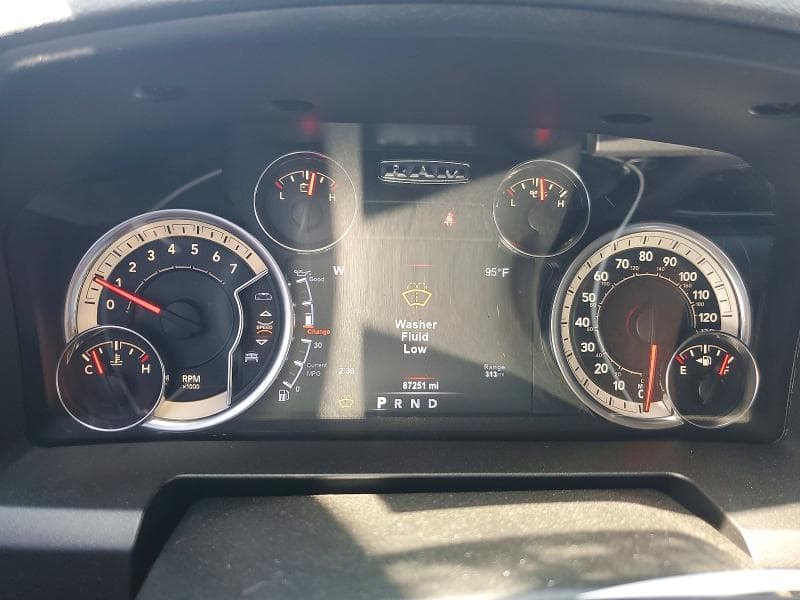 2018 RAM 1500 SLT 9