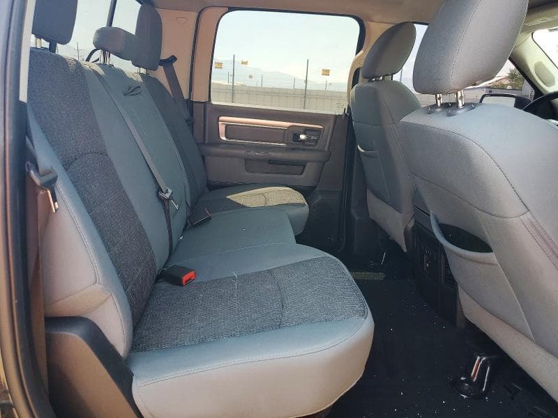 2018 RAM 1500 SLT 10
