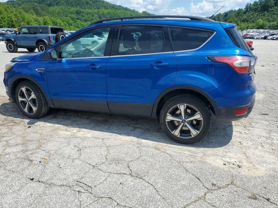 2017 FORD ESCAPE SE 2