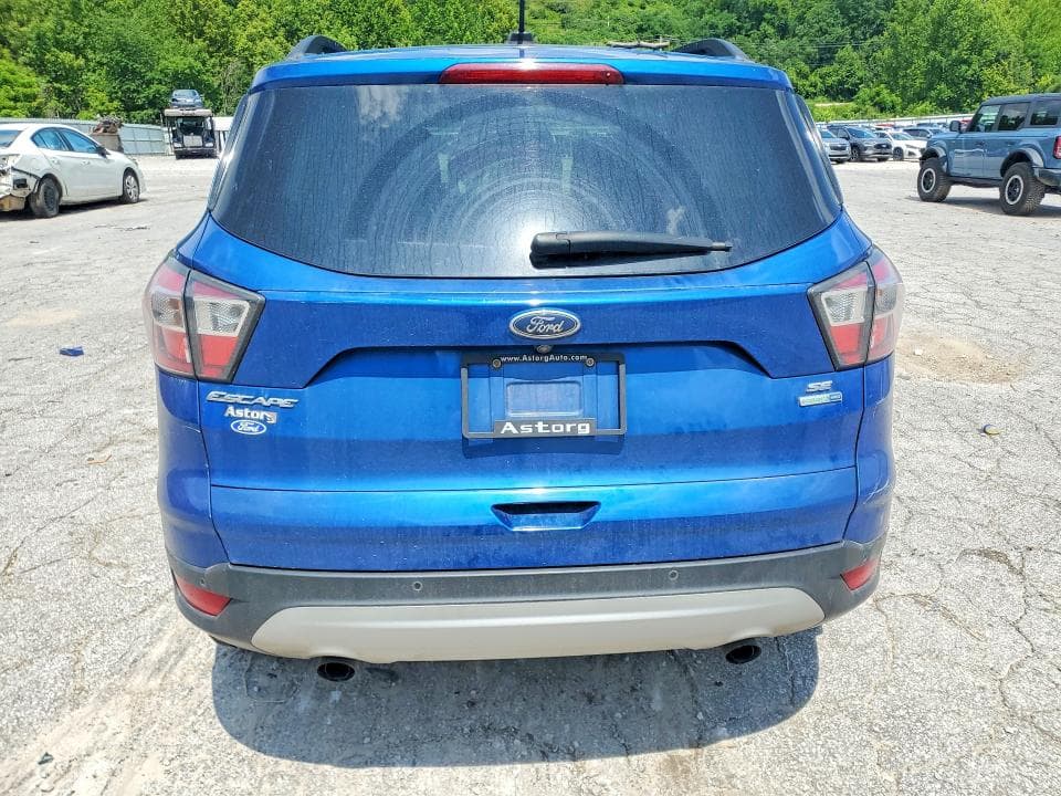 2017 FORD ESCAPE SE 6