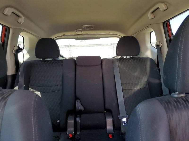 2019 NISSAN ROGUE SV 10